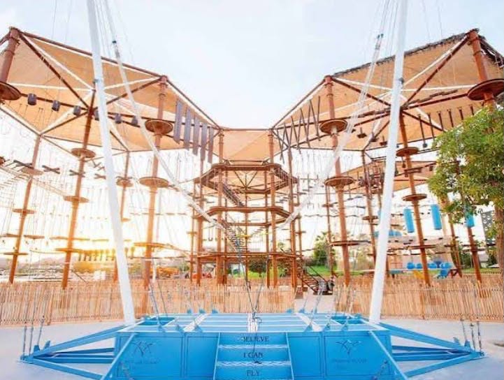 Outdoor Theme Parks