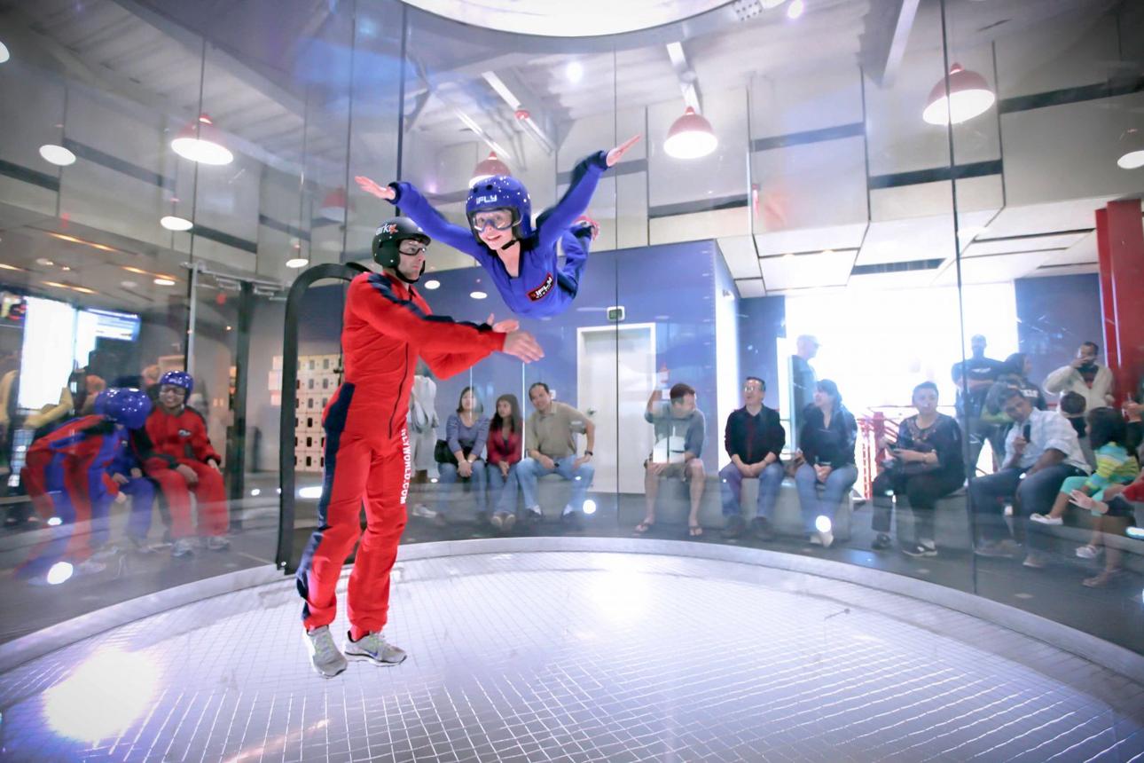 Indoor Skydiving vs Skydiving in Dubai: Which to Try First?