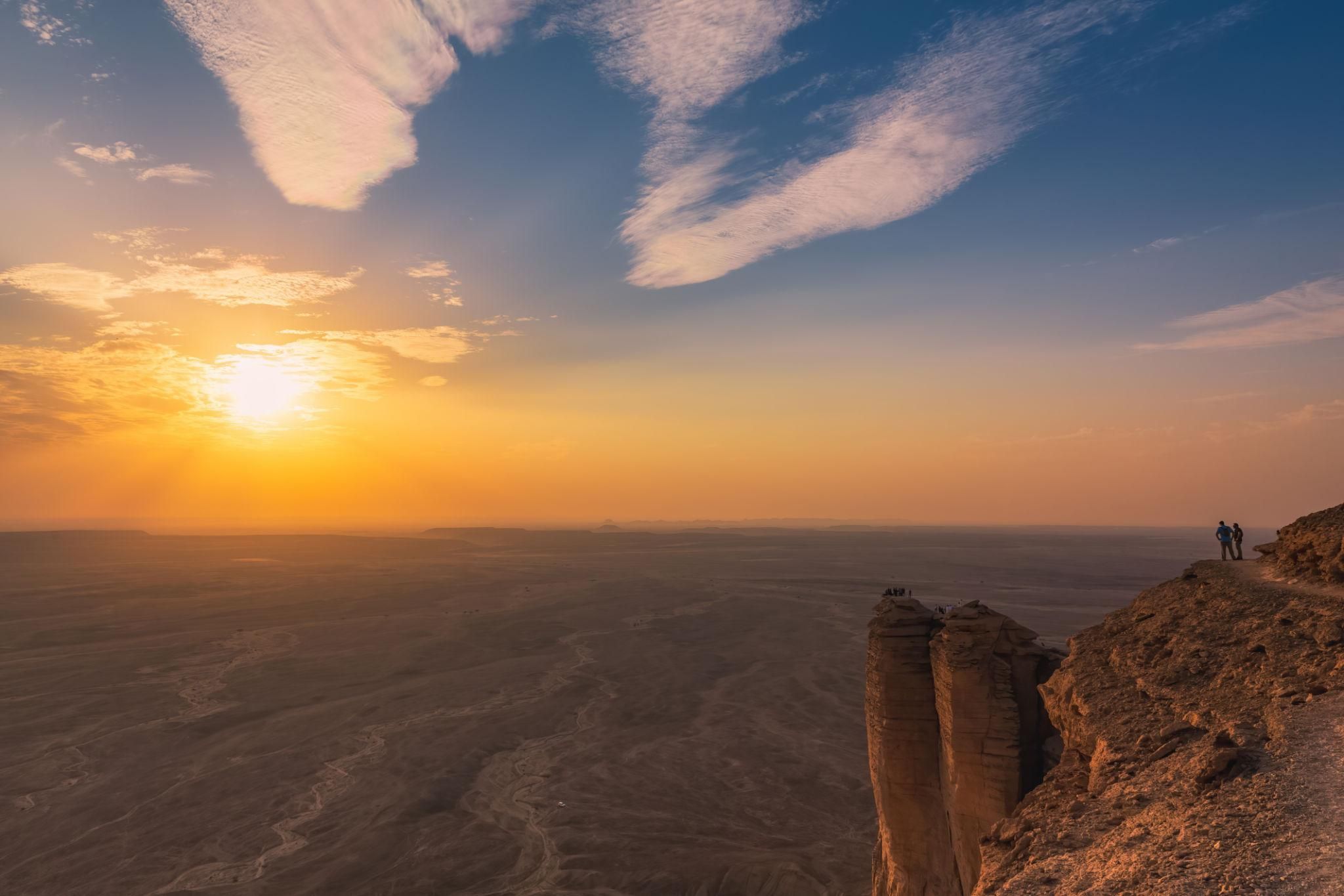 Edge of the World Riyadh Guide 2026: Tours, Tips & Travel Info