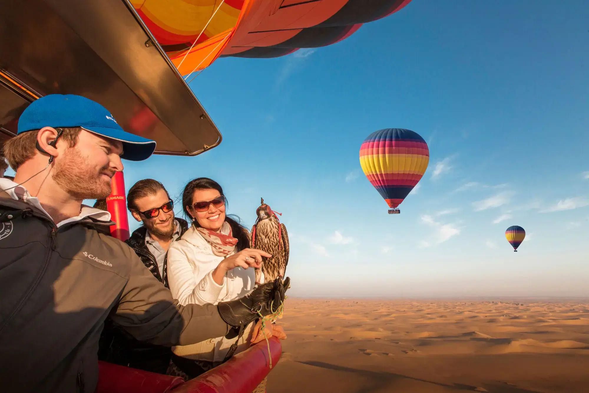 Hot Air Balloon Ride in Dubai: Price, Safety & What to Expect